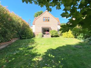 Photo 21- click for photo gallery